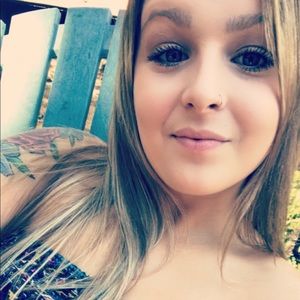 Meet your Posher, Daisy